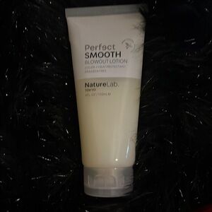 NatureLab Tokyo Perfect Smooth Blowout Lotion